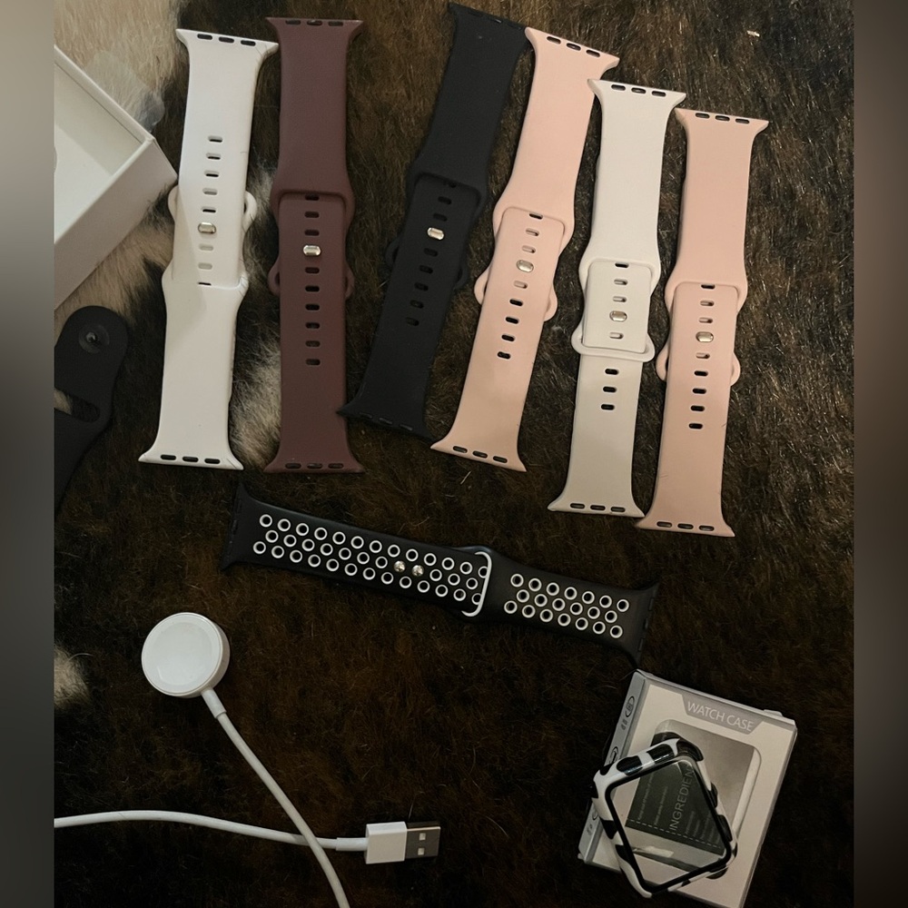 Apple Watch Series 3 42mm - Picture 4 of 5